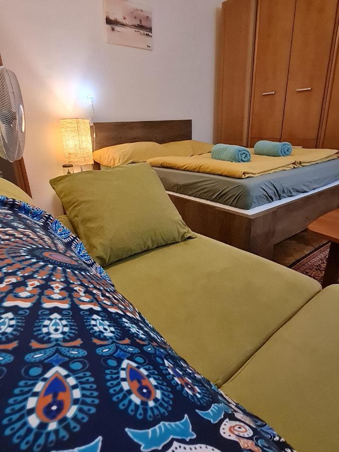 Weiner Downtown Apartment Budapest Bagian luar foto