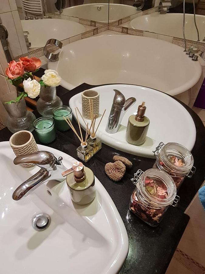 Weiner Downtown Apartment Budapest Bagian luar foto