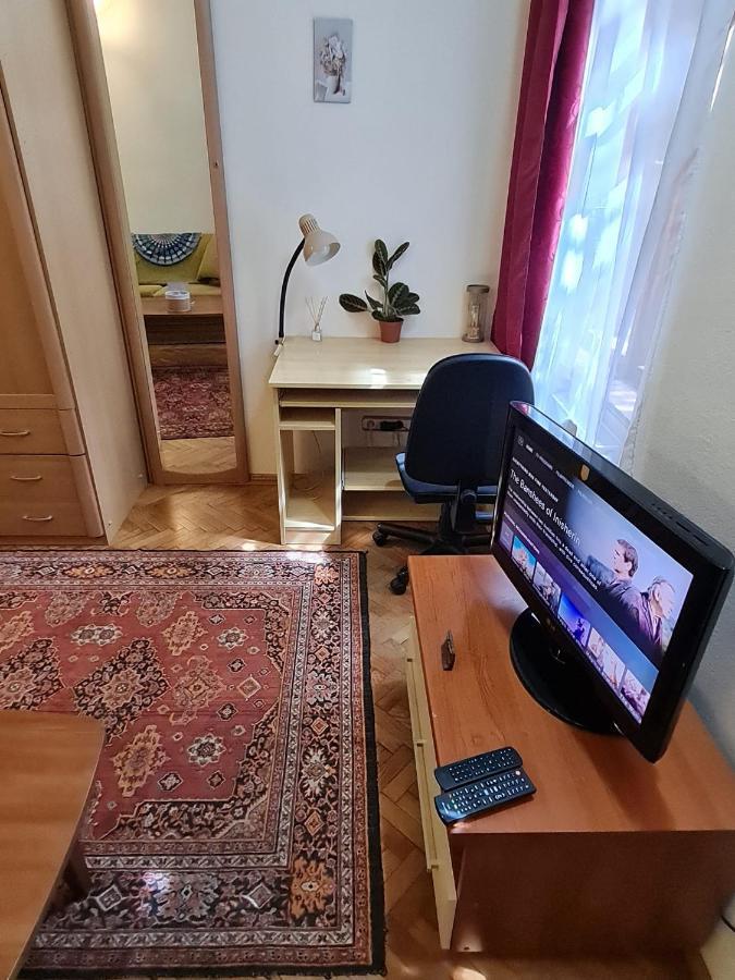 Weiner Downtown Apartment Budapest Bagian luar foto